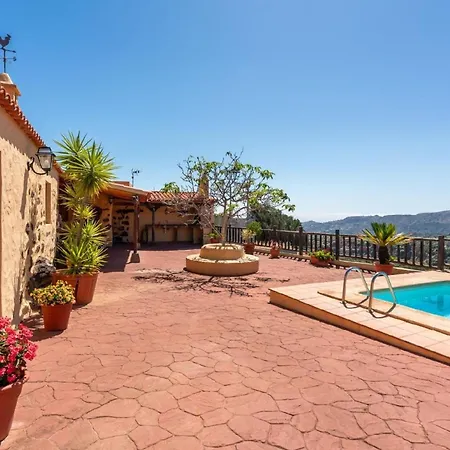 Holiday home Kanarische Mit Pool Und Herrlicher Aussicht Vega de San Mateo